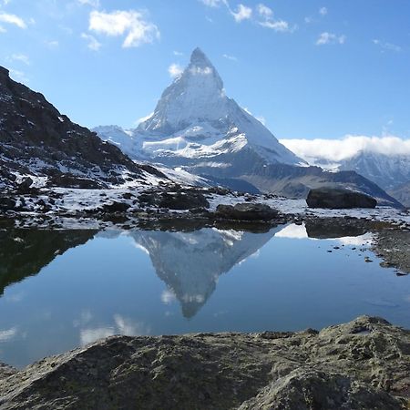 Hotel Phoenix Zermatt Bagian luar foto