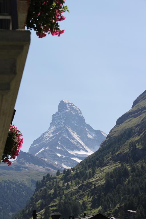 Hotel Phoenix Zermatt Ruang foto